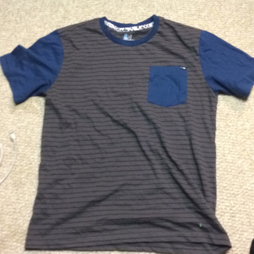 Pocket tee